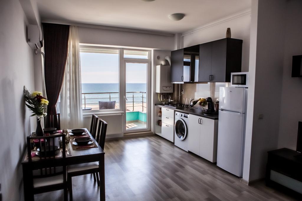 Oasis By The Sea - Summerland *