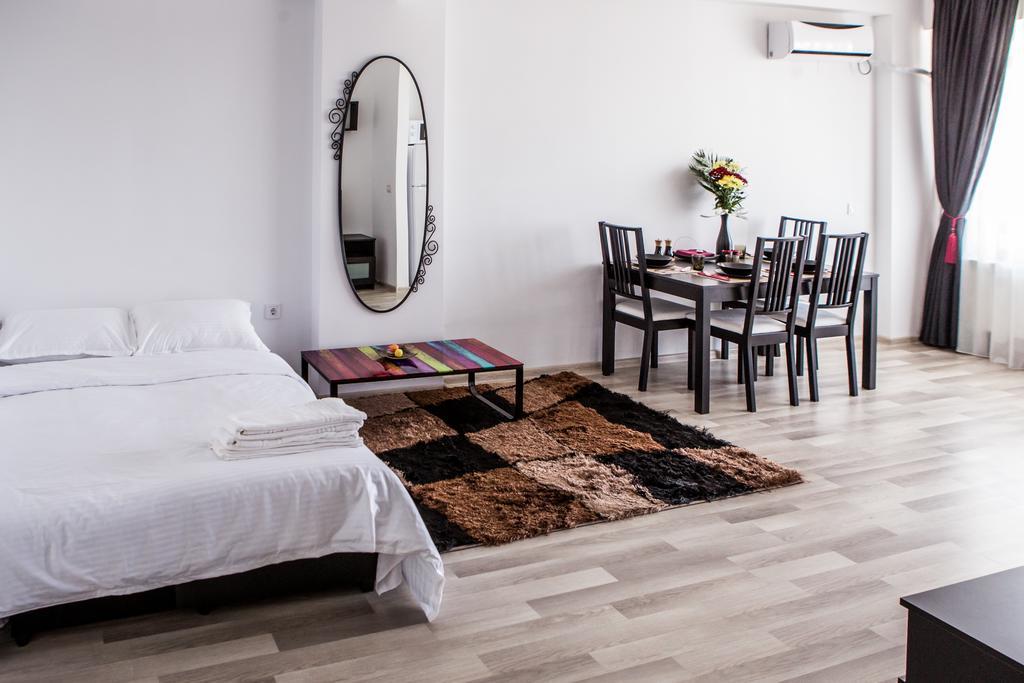 Apartment Oasis By The Sea - Summerland Mamaia